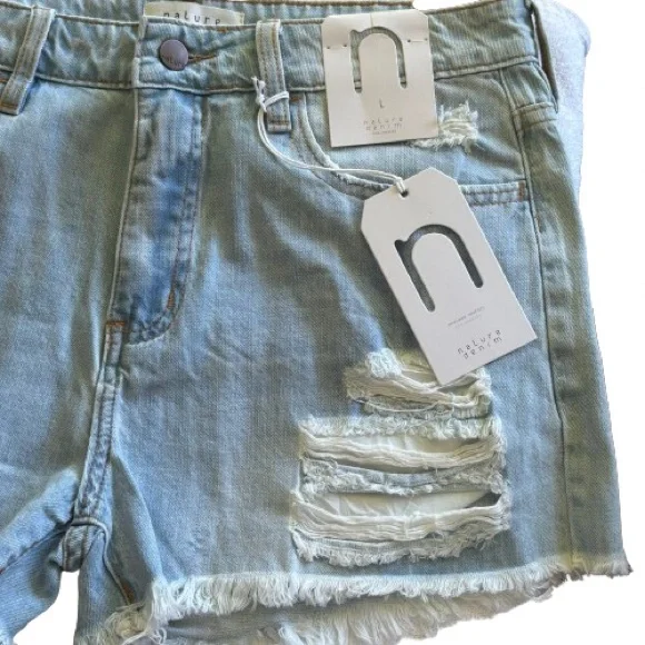 NWT Nature Denim Boutique High Rise Distressed Shorts Blue Size L - Picture 2 of 6